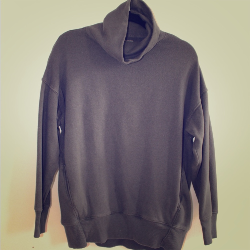 Aerie turtleneck sweatshirt
